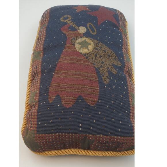 Beautiful Christmas Folk Art Flying Angel Pillow with Gold Rope Around Pillow - Picture 5 of 5